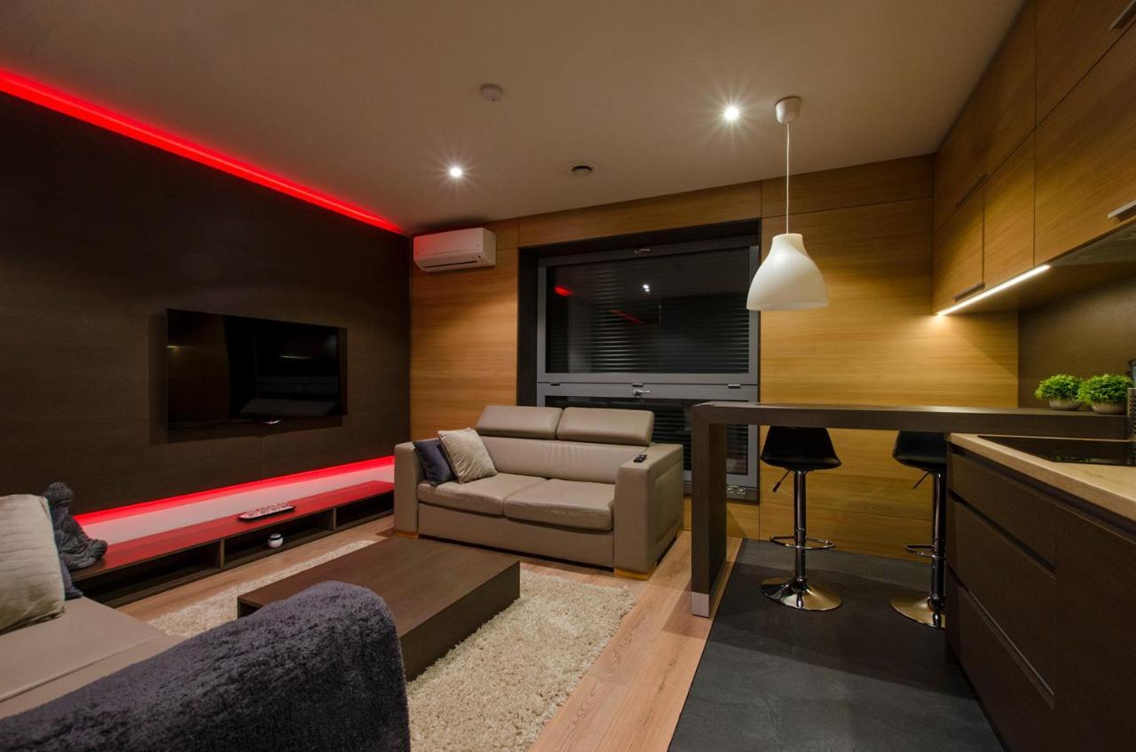 Lupoapartments Z Klimatyzacja Do Wyboru Z Jacuzzi Pole Dance Parking Dostep Na Kod Apartment Lodz (Lodz)