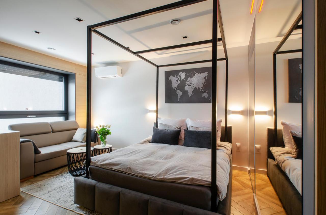 Apartment Lupoapartments Do Wyboru Z Jacuzzi Pole Dance Parking Dostep Na Kod *