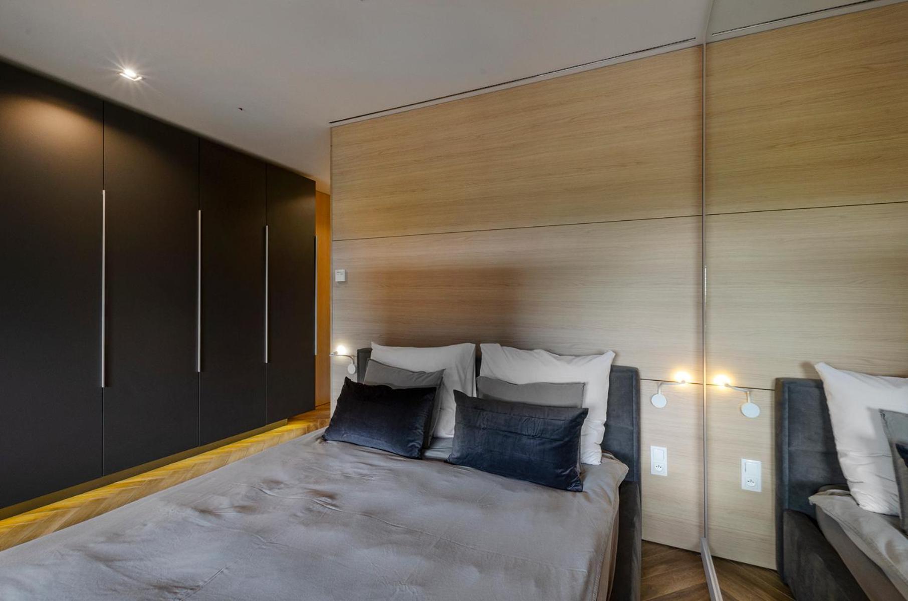 Apartment Lupoapartments Z Klimatyzacja Do Wyboru Z Jacuzzi Pole Dance Parking Dostep Na Kod